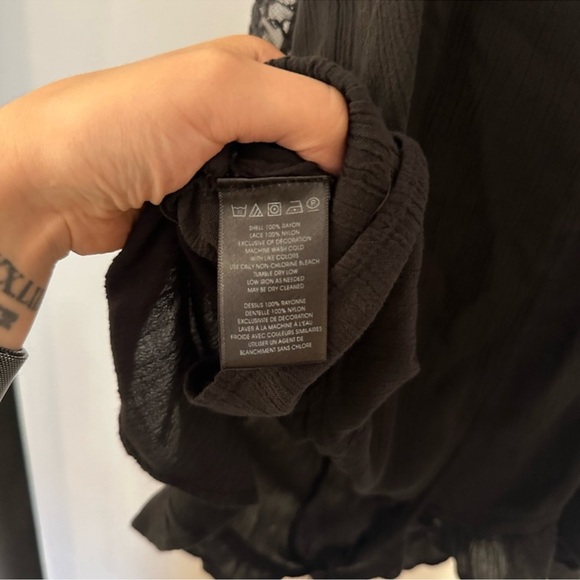 Urban Outfitters Kimchi Blue Sail Away Romper - Picture 11 of 11